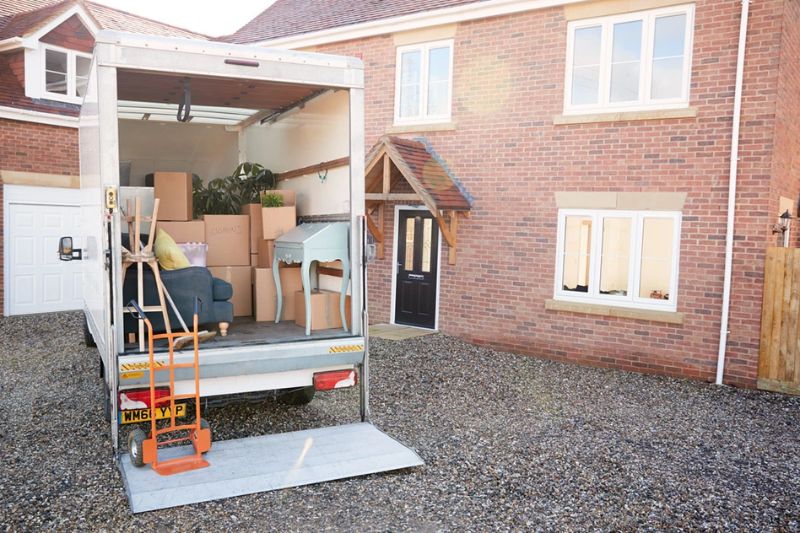 Flat Clearance Milton Keynes: Get Your Free Quote Today